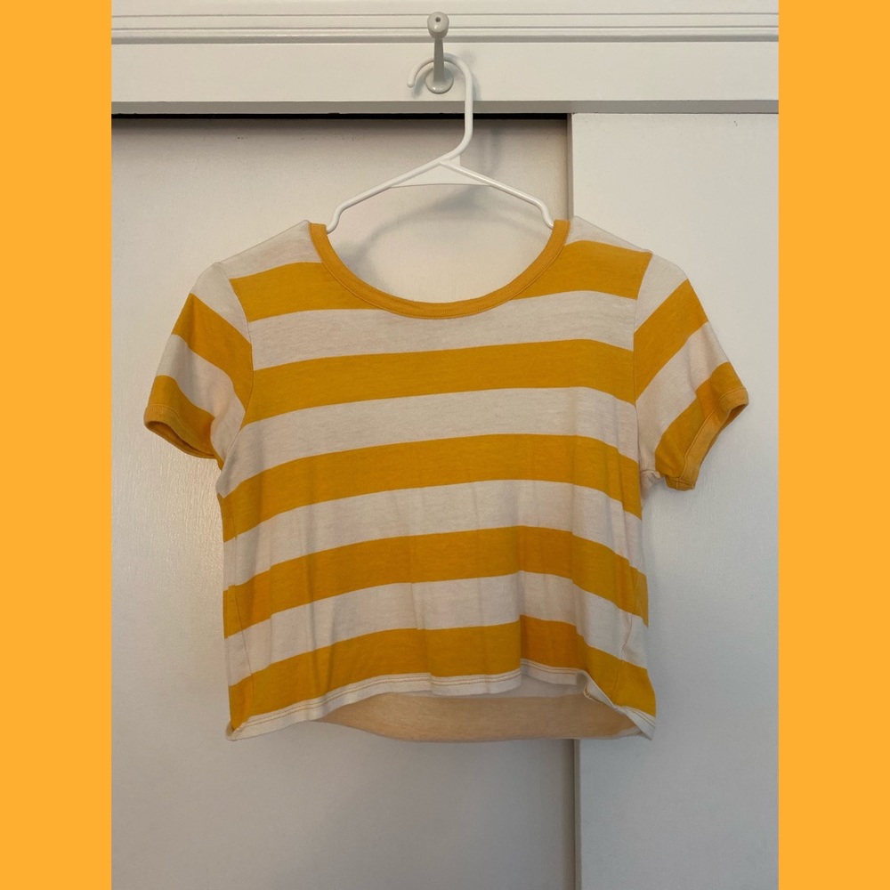 yellow and white striped cropped tee